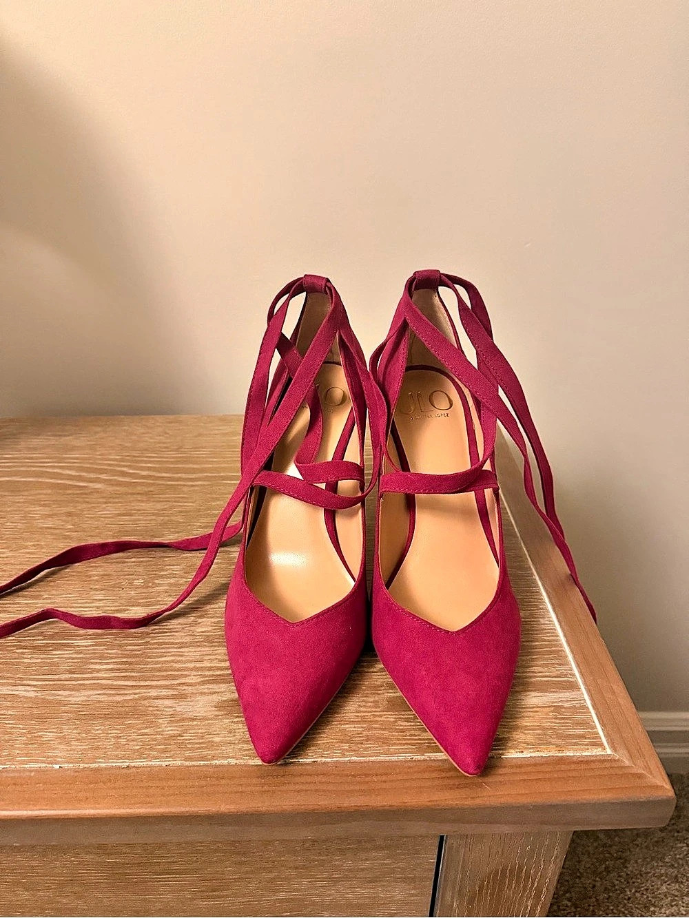 JLO by Jennifer Lopez Pointed Toe Ankle Tie Heels in Pink